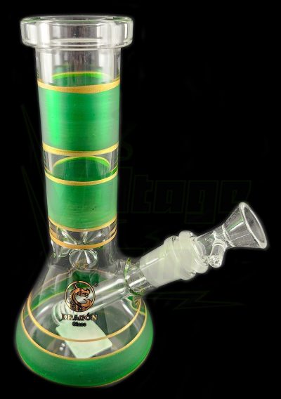 8in dragon beaker